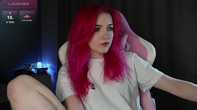 joyhannahh online show from November 2025 02:32:02 PM