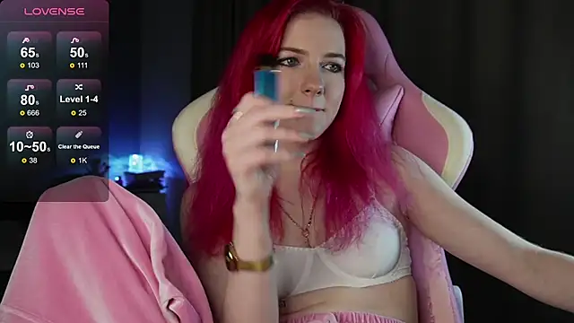 joyhannahh online show from November 2025 04:51:01 PM