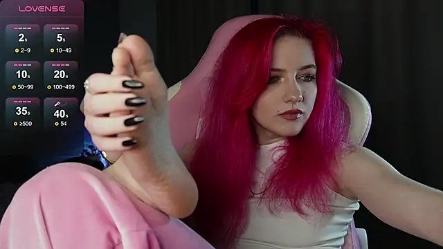 joyhannahh online show from November 2025 01:37:02 PM