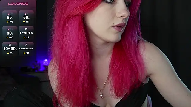 joyhannahh online show from November 2025 12:54:02 PM