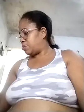 Arleth Mars online show from October 2025 12:49:01 PM