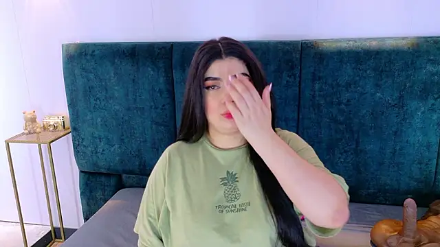 AgathaLynx online show from February 2026 10:37:02 AM