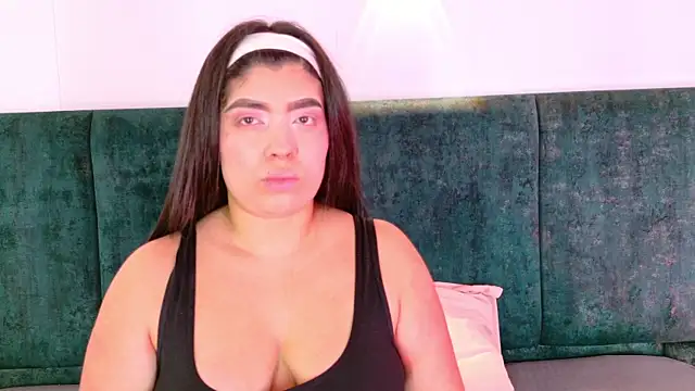 AgathaLynx online show from May 2026 10:54:01 AM