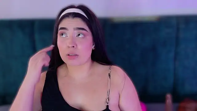 AgathaLynx online show from March 2026 10:43:02 AM