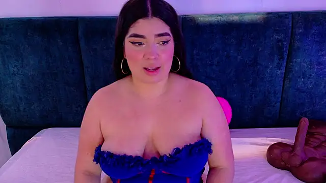 AgathaLynx online show from January 2026 10:43:02 AM