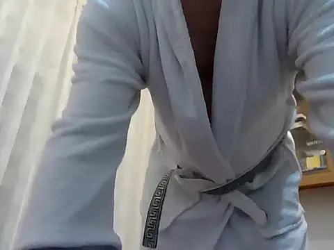 fikoivos online show from April 2026 07:28:02 PM