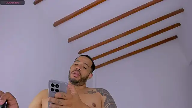 jorge narvaezz online show from April 2026 05:50:02 PM