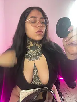 aliensexy online show from October 2025 05:24:01 PM