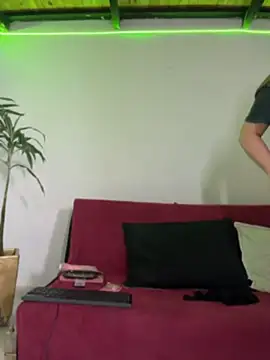 aliensexy online show from June 2026 10:48:02 PM