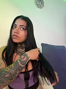 aliensexy online show from July 2026 10:33:01 PM