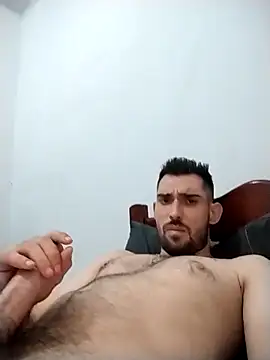 Snapshot of Richard9263 chatting on November 2025 04:06:02 AM Richard9263 online show from November 2025 04:06:02 AM