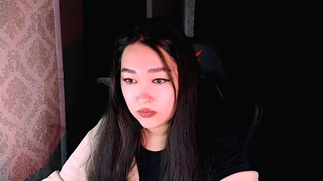 Snapshot of Erica_Wayne chatting on October 2025 09:40:01 AM Erica Wayne online show from October 2025 09:40:01 AM