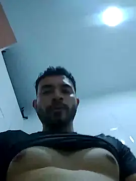 luisfer 98 online show from February 2026 05:07:01 AM