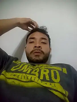 luisfer 98 online show from December 2025 12:05:01 AM