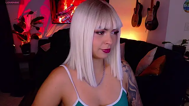 pandorabeker online show from April 2026 02:02:01 AM