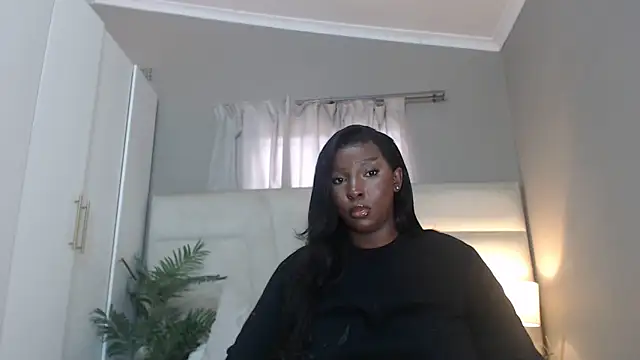 Snapshot of naughtyblackdolie chatting on June 2026 11:48:01 AM naughtyblackdolie online show from June 2026 11:48:01 AM