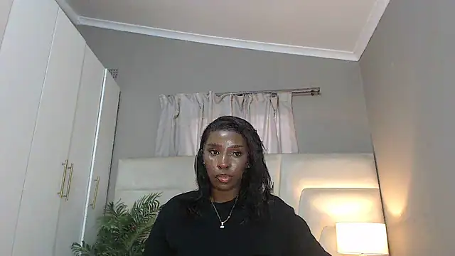 naughtyblackdolie online show from September 2025 04:51:01 AM