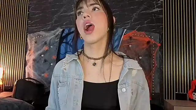 Snapshot of diosagolden chatting on October 2025 08:21:01 PM diosagolden online show from October 2025 08:21:01 PM