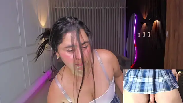 Anna parkker  online show from February 2026 07:46:02 PM