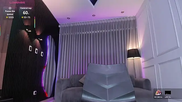 Anna parkker  online show from October 2025 07:36:01 PM