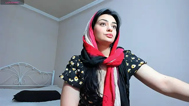 Snapshot of _cleopattra_ chatting on December 2024 04:28:01 PM  cleopattra  online show from December 2024 04:28:01 PM