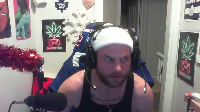 GeneralXMillyX online show from November 2025 04:55:02 PM