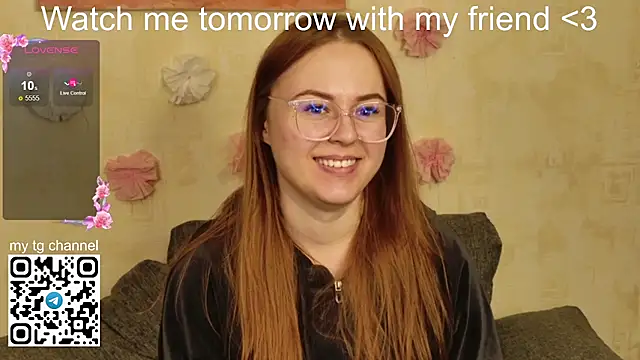 Snapshot of Lila_Pitt chatting on March 2025 01:02:02 AM Lila Pitt online show from March 2025 01:02:02 AM