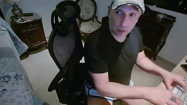 slzypvtpig online show from February 2026 03:05:01 AM