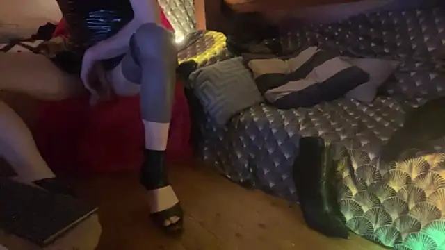 alexheels boots online show from October 2025 04:50:02 PM