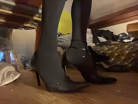 alexheels boots online show from March 2026 05:46:01 AM