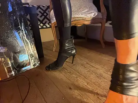 alexheels boots online show from February 2026 04:22:02 AM