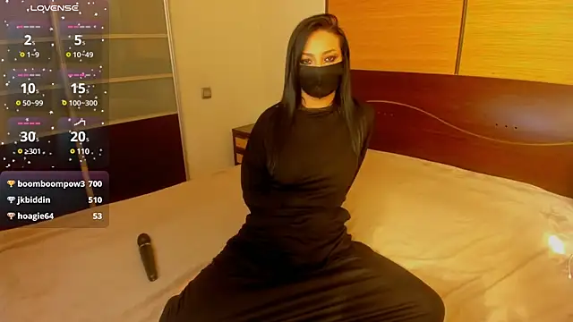 Snapshot of habibi_moon chatting on February 2025 06:19:01 AM habibi moon online show from February 2025 06:19:01 AM