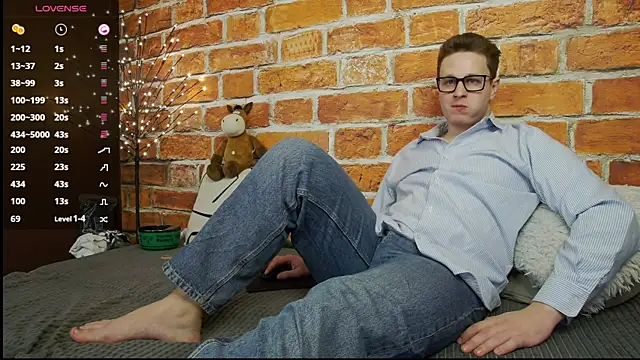 charlie smiley online show from January 2026 07:41:02 PM