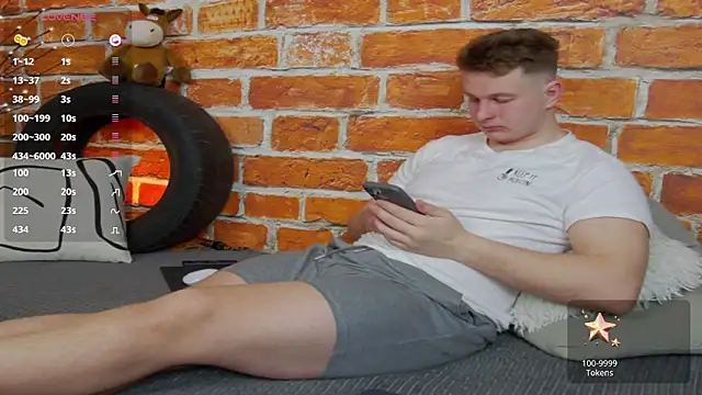 charlie smiley online show from March 2026 05:01:01 AM