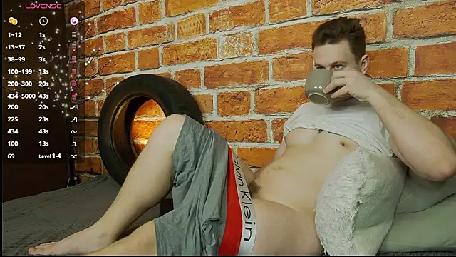 charlie smiley online show from February 2026 07:03:01 PM