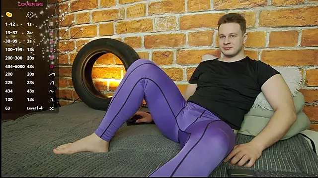 charlie smiley online show from February 2026 04:54:01 AM