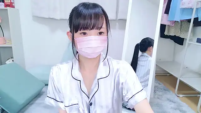 Snapshot of 86_haru chatting on March 2025 02:42:02 PM 86 haru online show from March 2025 02:42:02 PM