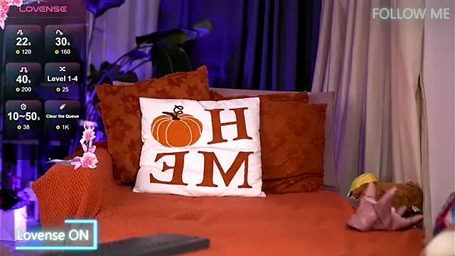 EmilyRaymont online show from November 2025 03:38:01 AM