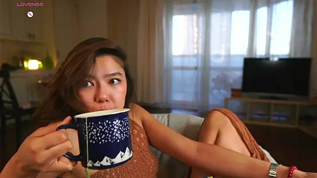 Snapshot of EmmaFisherf chatting on April 2026 01:33:01 AM EmmaFisherf online show from April 2026 01:33:01 AM