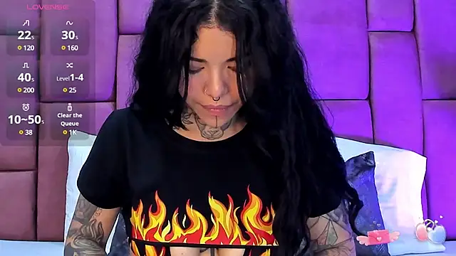 NinaInk online show from March 2025 05:58:01 PM