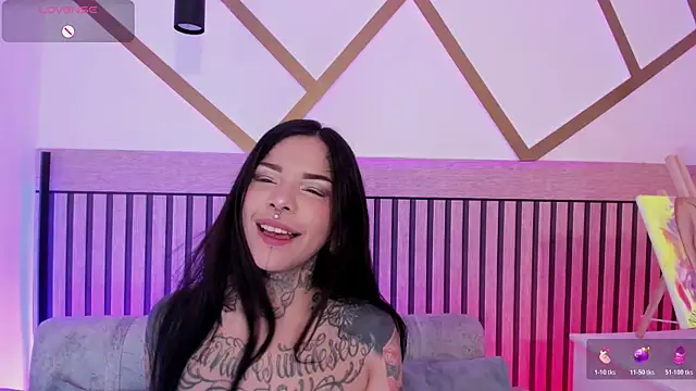 Snapshot of NinaInk chatting on May 2026 12:13:02 PM NinaInk online show from May 2026 12:13:02 PM
