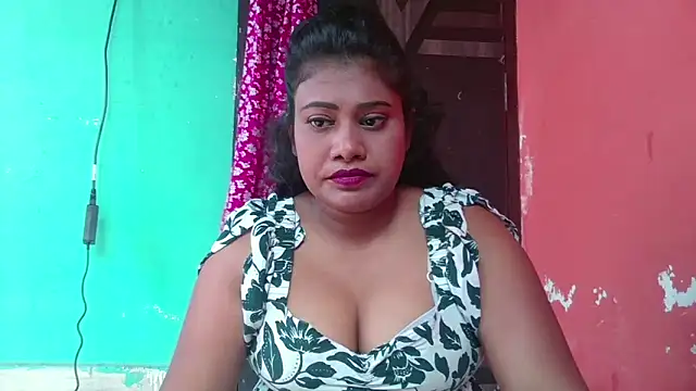 sexy roma online show from May 2026 02:44:02 AM