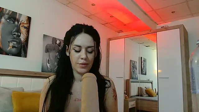 LaylaCruzRose online show from February 2025 09:57:02 AM