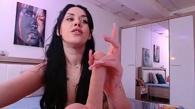 LaylaCruzRose online show from February 2025 09:43:02 AM