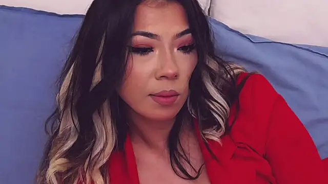 KiaraDevlynn online show from December 2024 07:32:02 PM