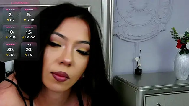 KiaraDevlynn online show from May 2026 02:12:01 PM