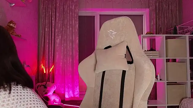 Katy perry  online show from March 2025 02:36:01 AM