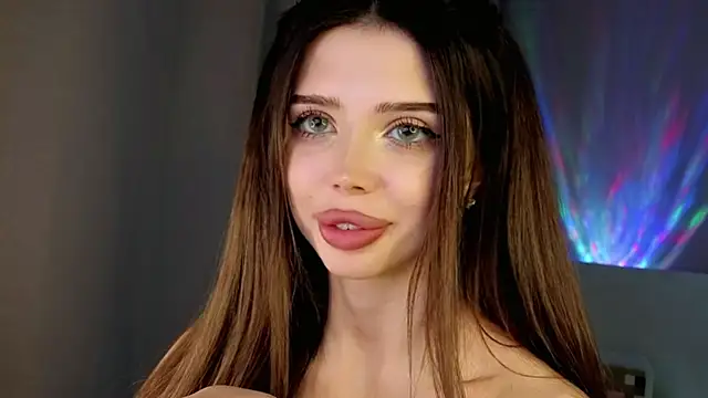 Jessie Johns online show from April 2026 08:57:02 PM