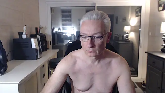 Goduleur69 online show from December 2024 09:22:01 PM