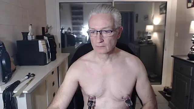 Goduleur69 online show from December 2024 04:34:01 PM